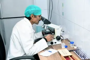 laparoscopic surgeon in varanasi